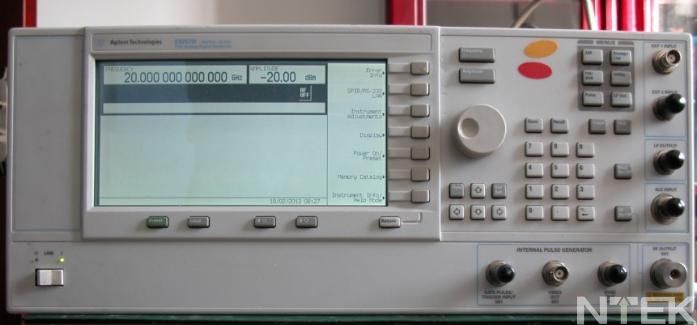 Ƶźű Agilent E8257D